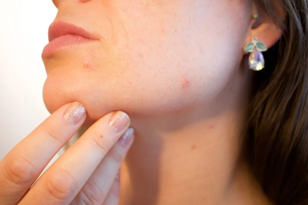 5 Bonnes habitudes matinales pour avoir une belle peau Pour avoir une belle peau