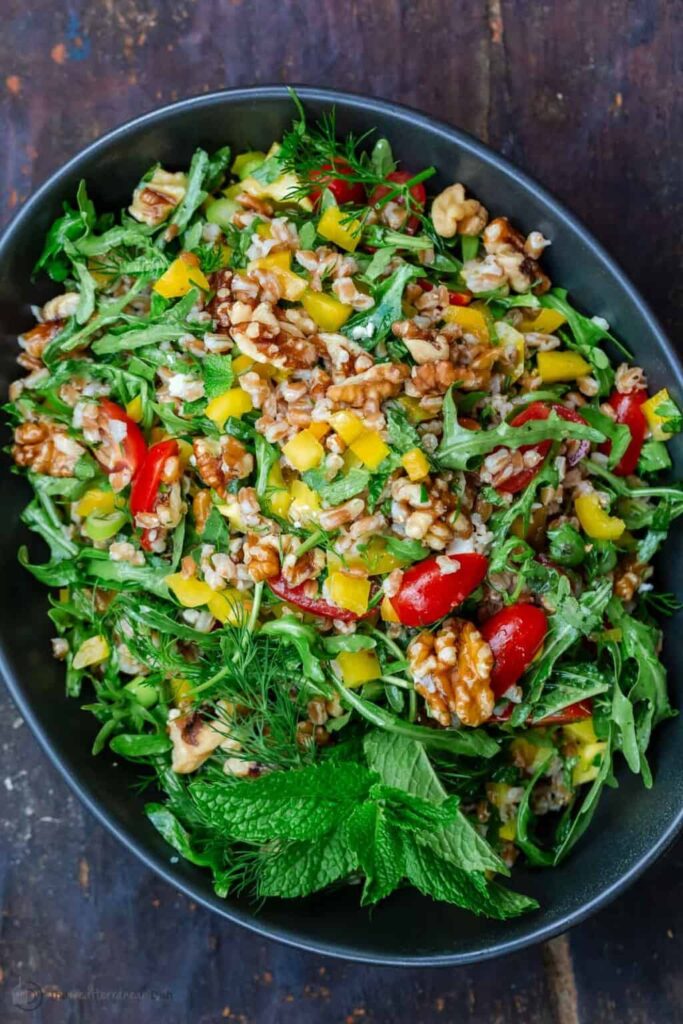 Recette de salade méditerranéenne de Farro à la roquette