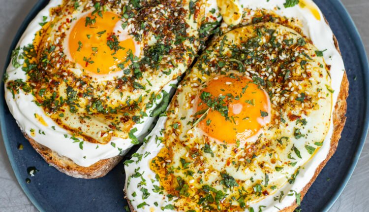 Petit-déjeuner méditerranéen : Œufs au Za'atar