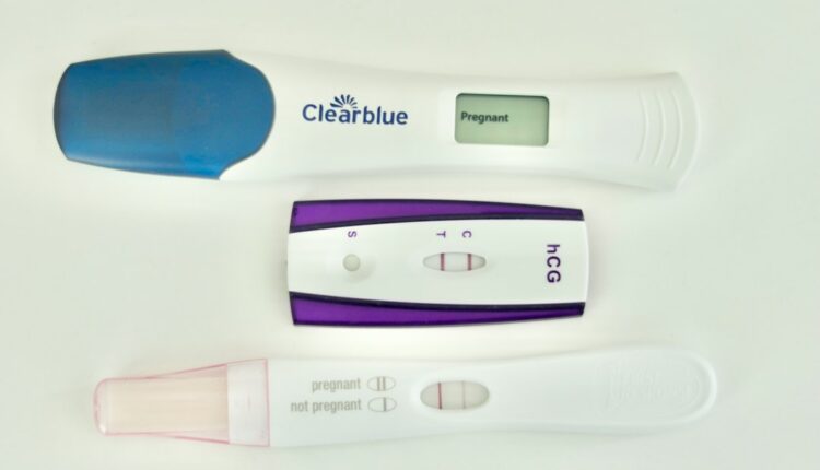 Symptômes grossesse 1 semaine : test de grossesse et calcul des SA